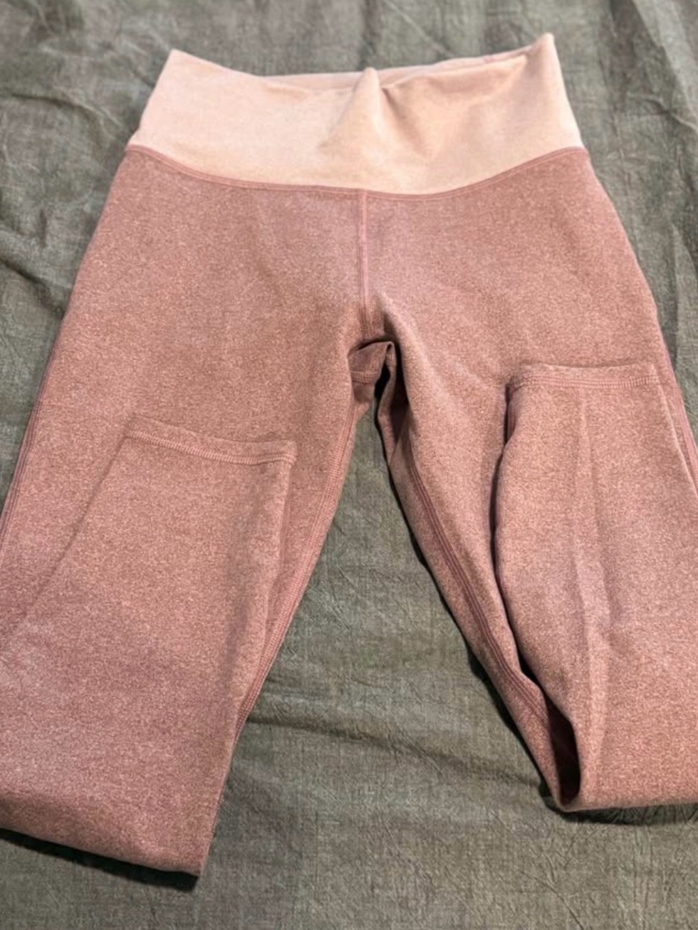 Fabletics High-Waisted Statement Heathered Capri - Cherry/Dark Rosebloom Heather